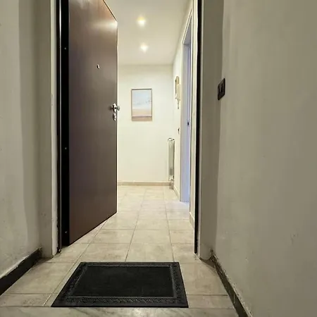Seahouse Quadrilocale Fronte Mare Apartament