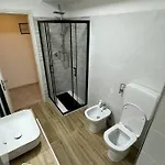 Seahouse Quadrilocale Fronte Mare 아파트 *