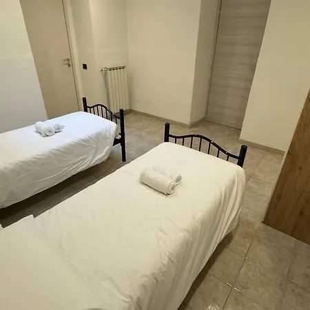 Seahouse Quadrilocale Fronte Mare * Αλάσιο